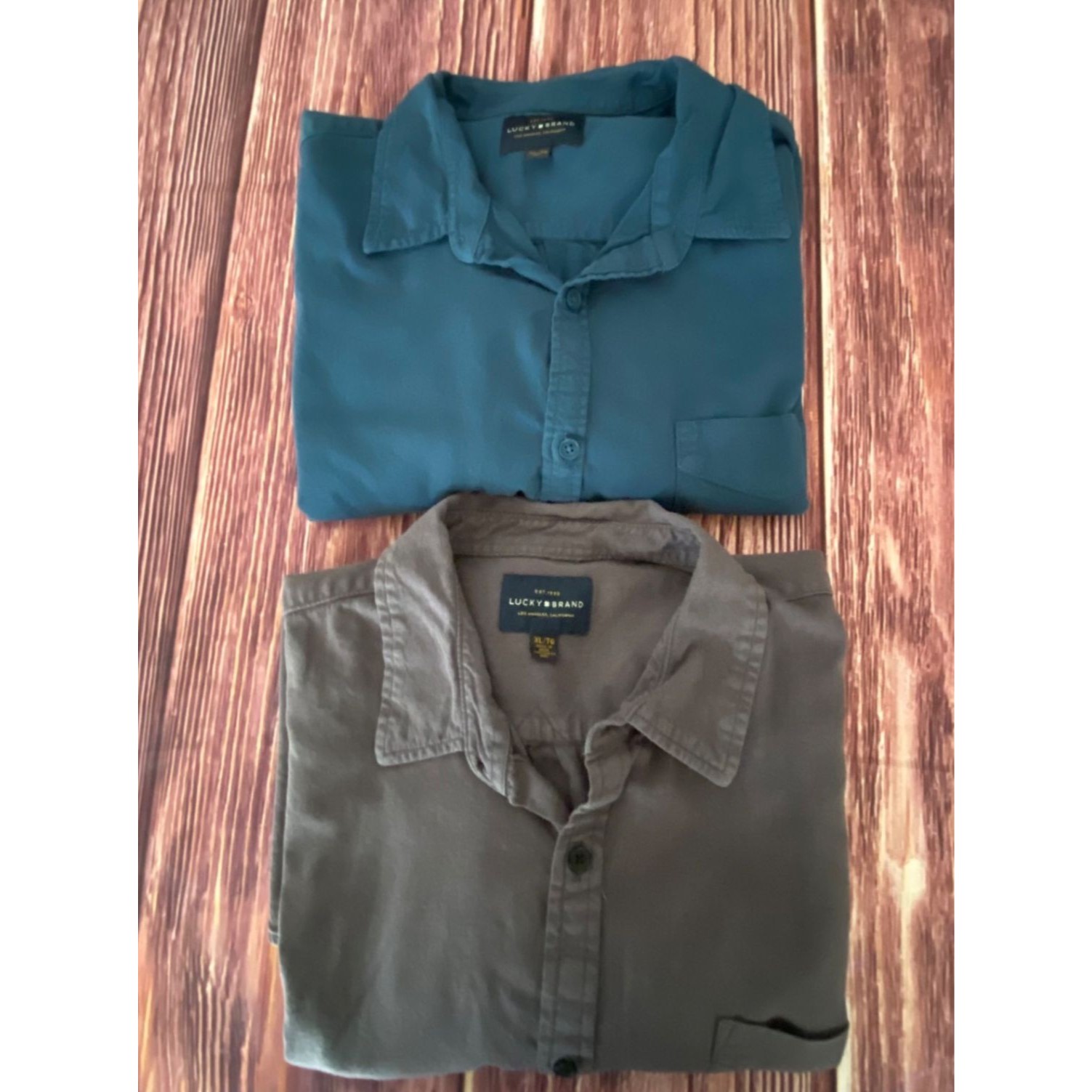 Lucky Brand Men's Button Up Shirts Xl Lot 2 Gray Blue Short Sleeve Cotton